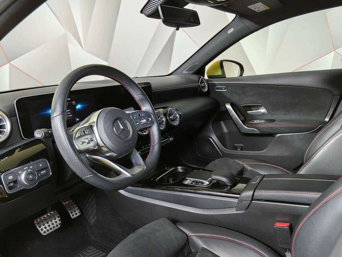 Купить Mercedes-Benz A-Класс 220, 2019, 60 295 км, фото №14
