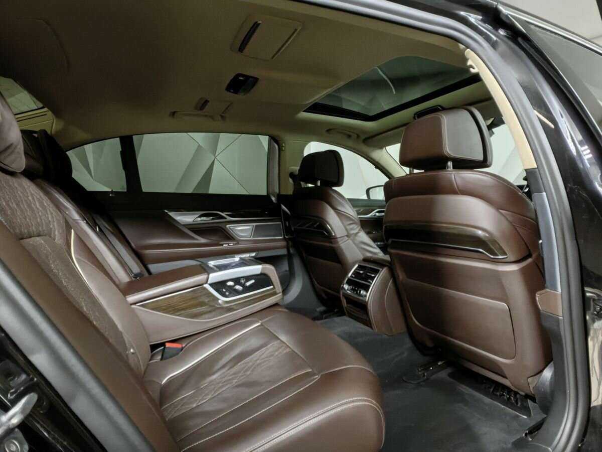 Купить BMW 7 серии Long 730Ld xDrive, 2017, 198 101 км, фото №11