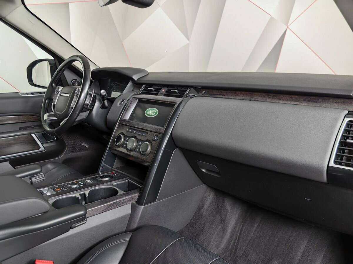 Купить Land Rover Discovery, 2018, 97 899 км, фото №9