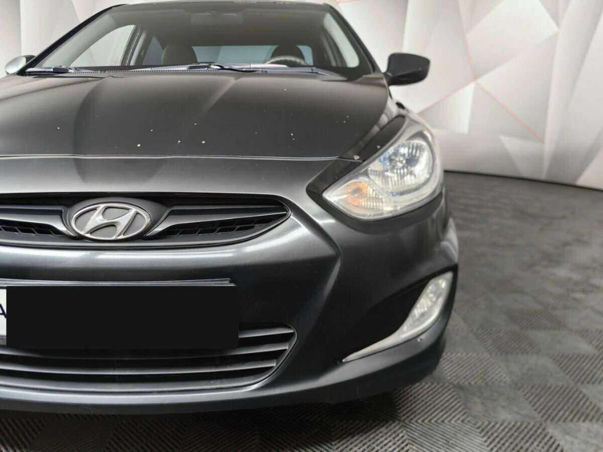 Купить Hyundai Solaris, 2011, 225 830 км, фото №17