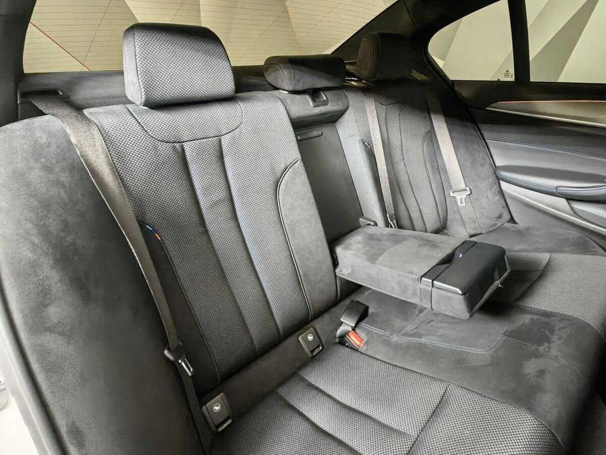 Купить BMW 5 серии 530i xDrive, 2019, 87 553 км, фото №11