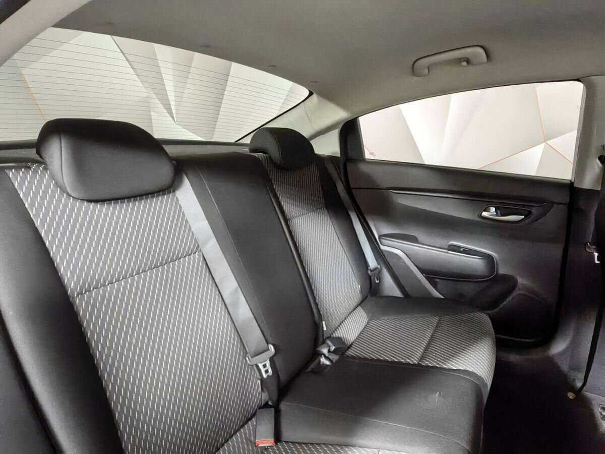 Купить Kia Rio, 2017, 137 151 км, фото №13