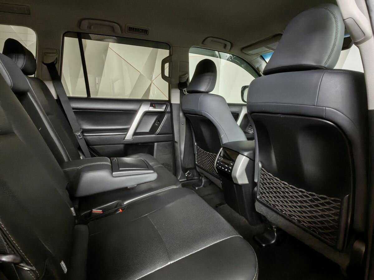 Купить Toyota Land Cruiser Prado, 2018, 129 932 км, фото №12