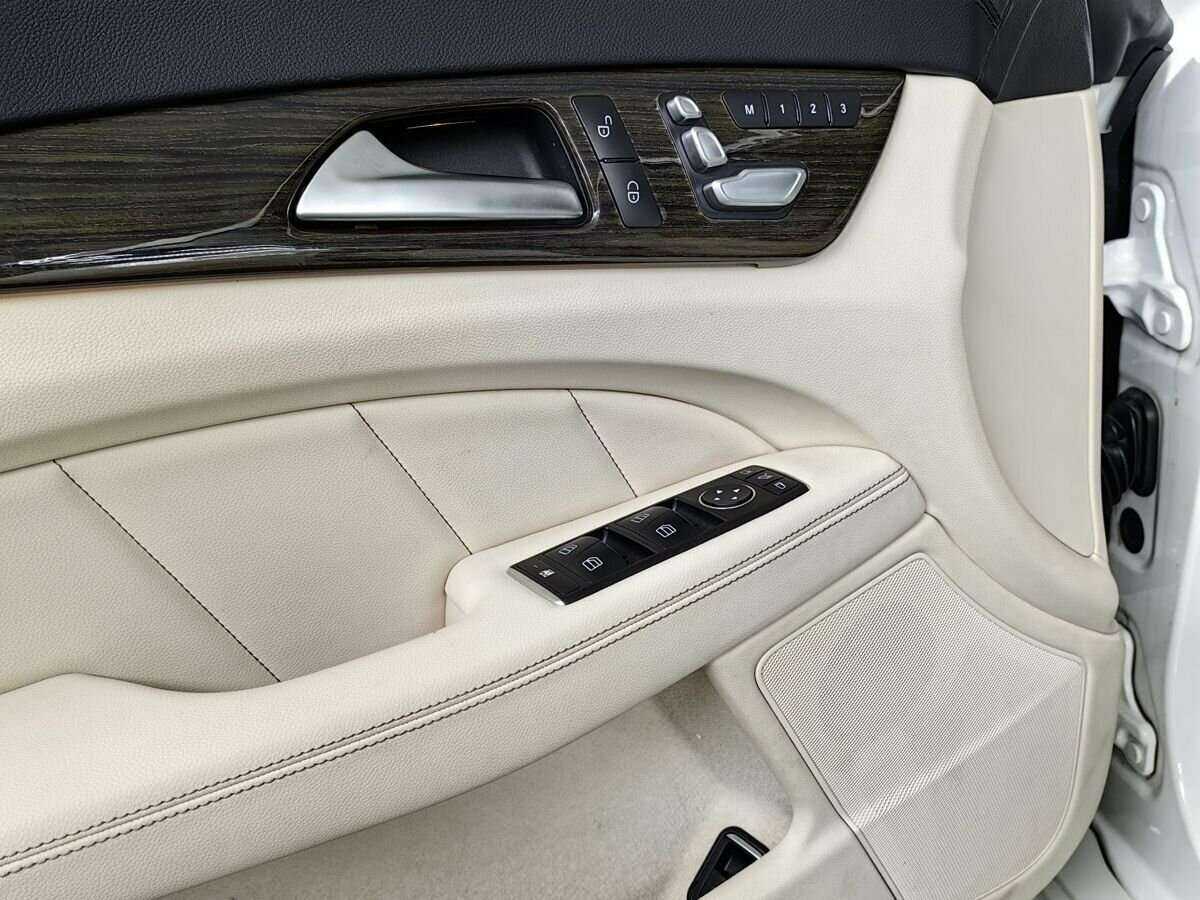 Купить Mercedes-Benz CLS 350 BlueTEC, 2016, 142 399 км, фото №15