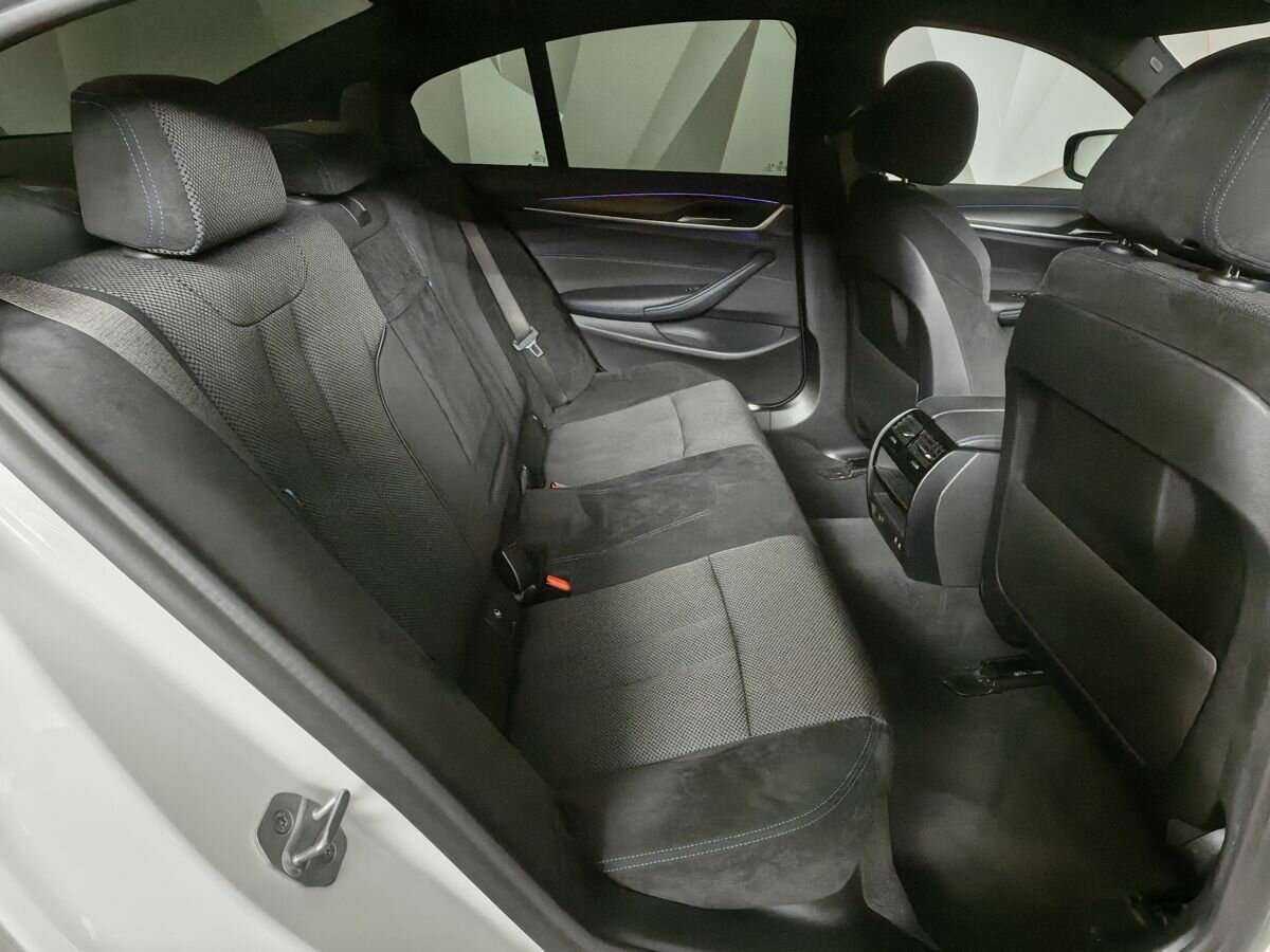 Купить BMW 5 серии 520d xDrive, 2020, 50 091 км, фото №12