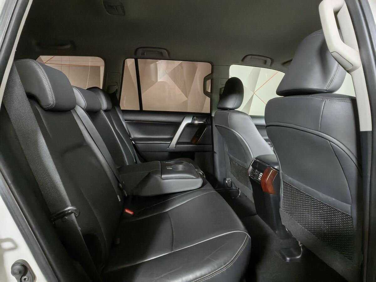 Купить Toyota Land Cruiser Prado, 2014, 179 345 км, фото №12