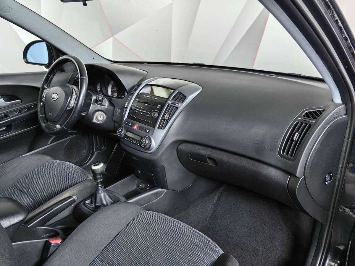 Купить Kia Ceed, 2009, 226 590 км, фото №9
