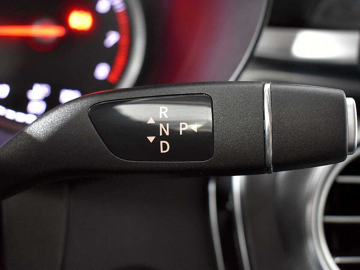 Купить Mercedes-Benz GLC 250, 2018, 112 850 км, фото №13