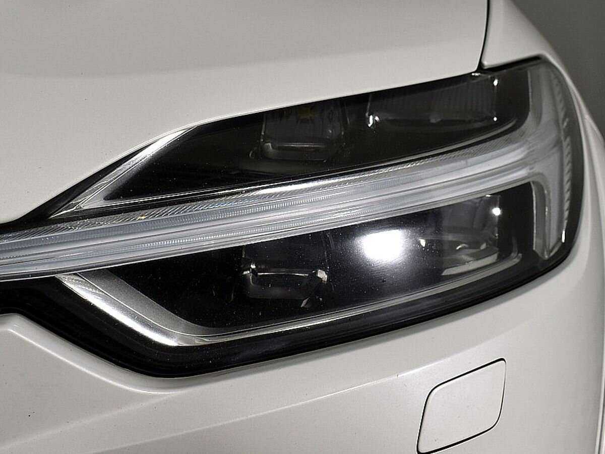 Купить Volvo XC60, 2018, 215 353 км, фото №7