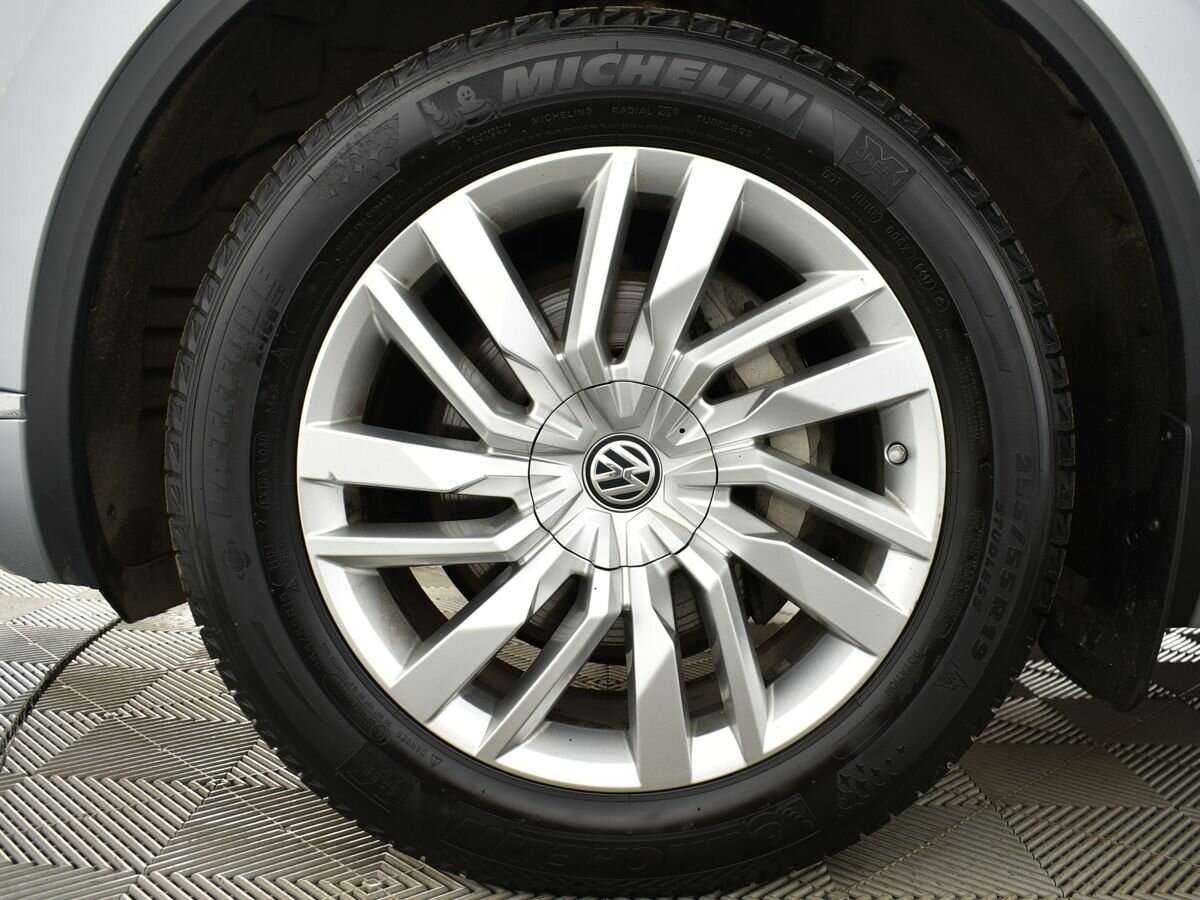 Купить Volkswagen Touareg, 2019, 62 935 км, фото №7