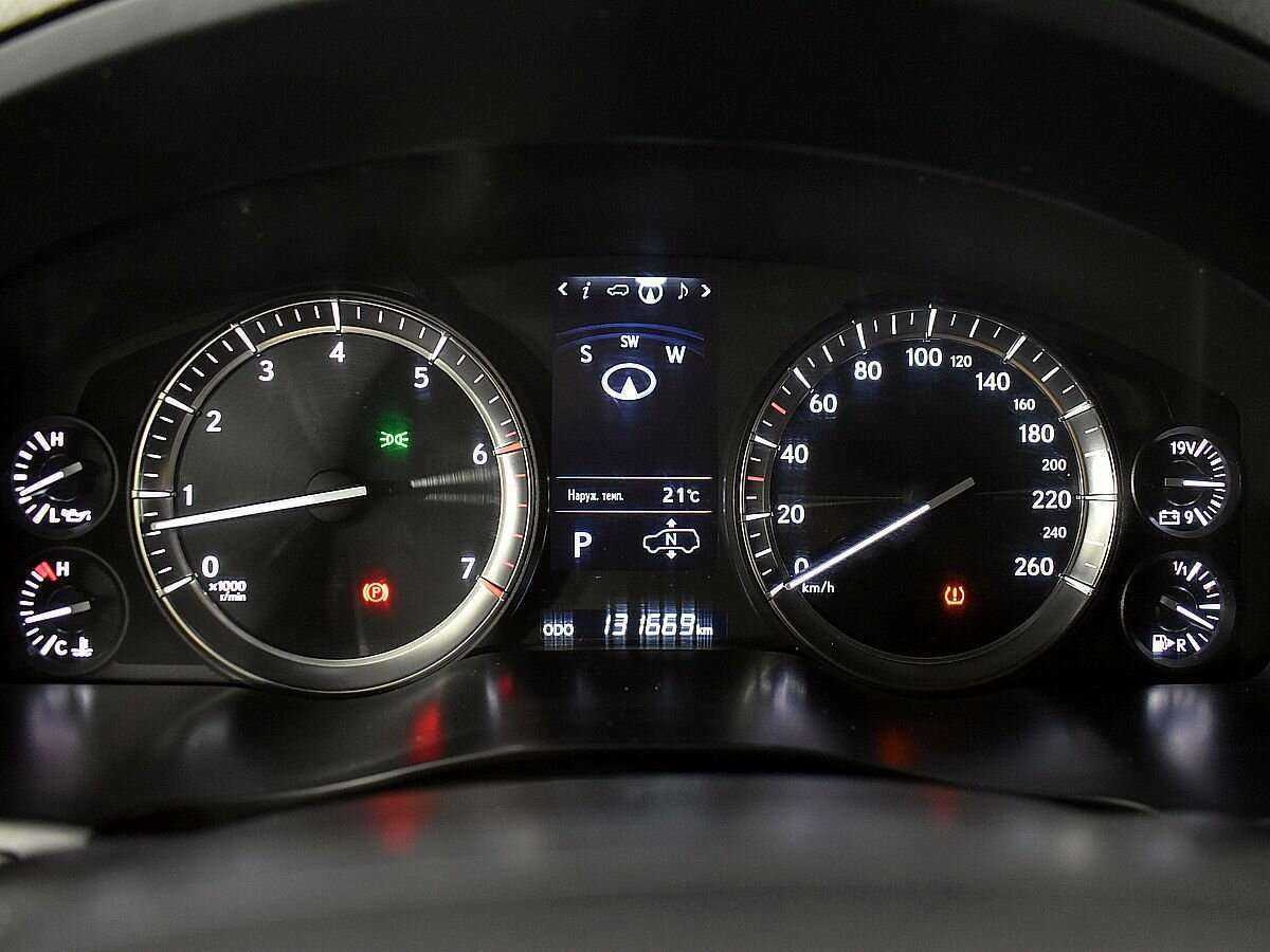 Купить Lexus LX 570, 2016, 131 664 км, фото №15