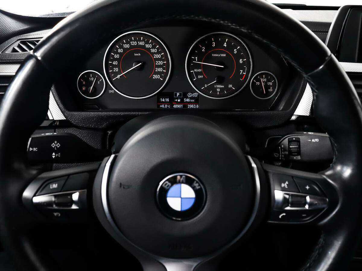 Купить BMW 3 серии 320i xDrive, 2018, 48 899 км, фото №17