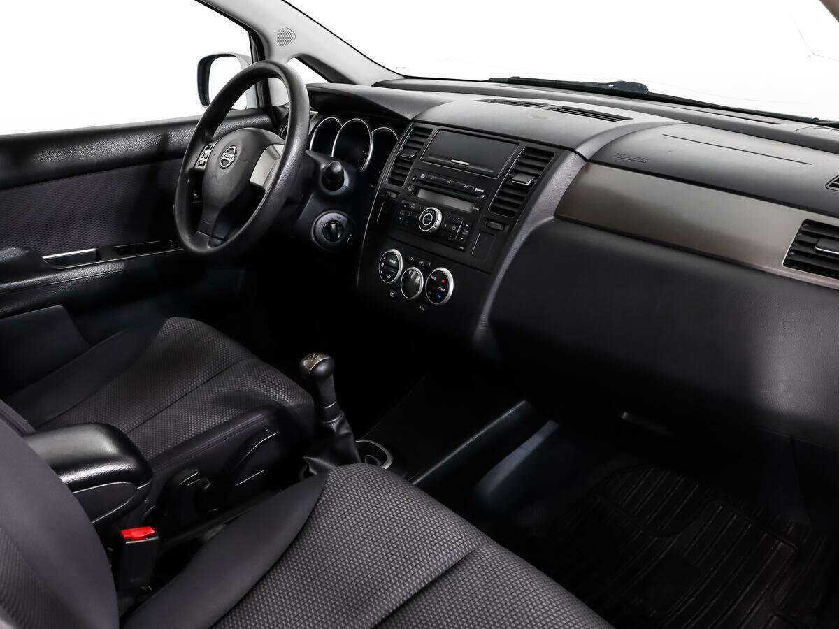 Купить Nissan Tiida, 2008, 286 923 км, фото №9