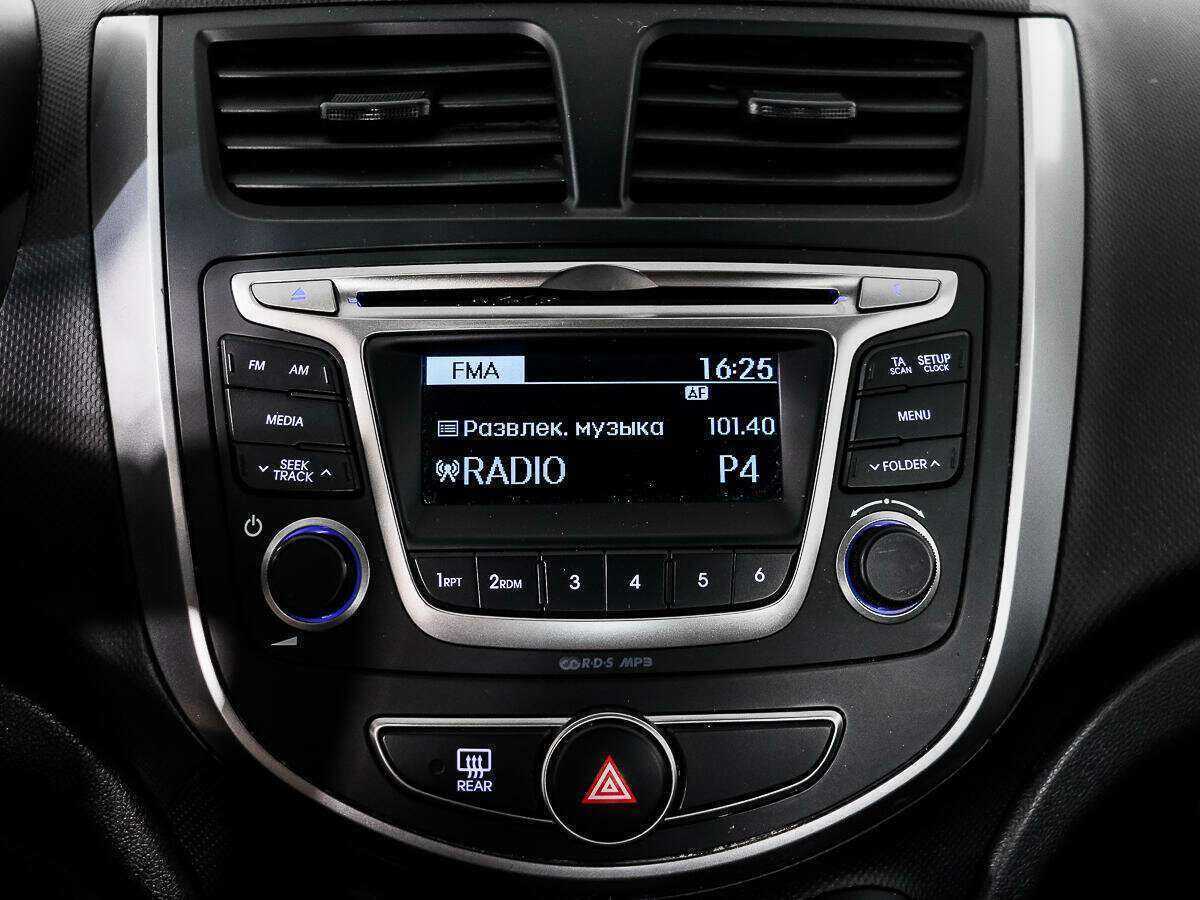 Купить Hyundai Solaris, 2016, 77 286 км, фото №13