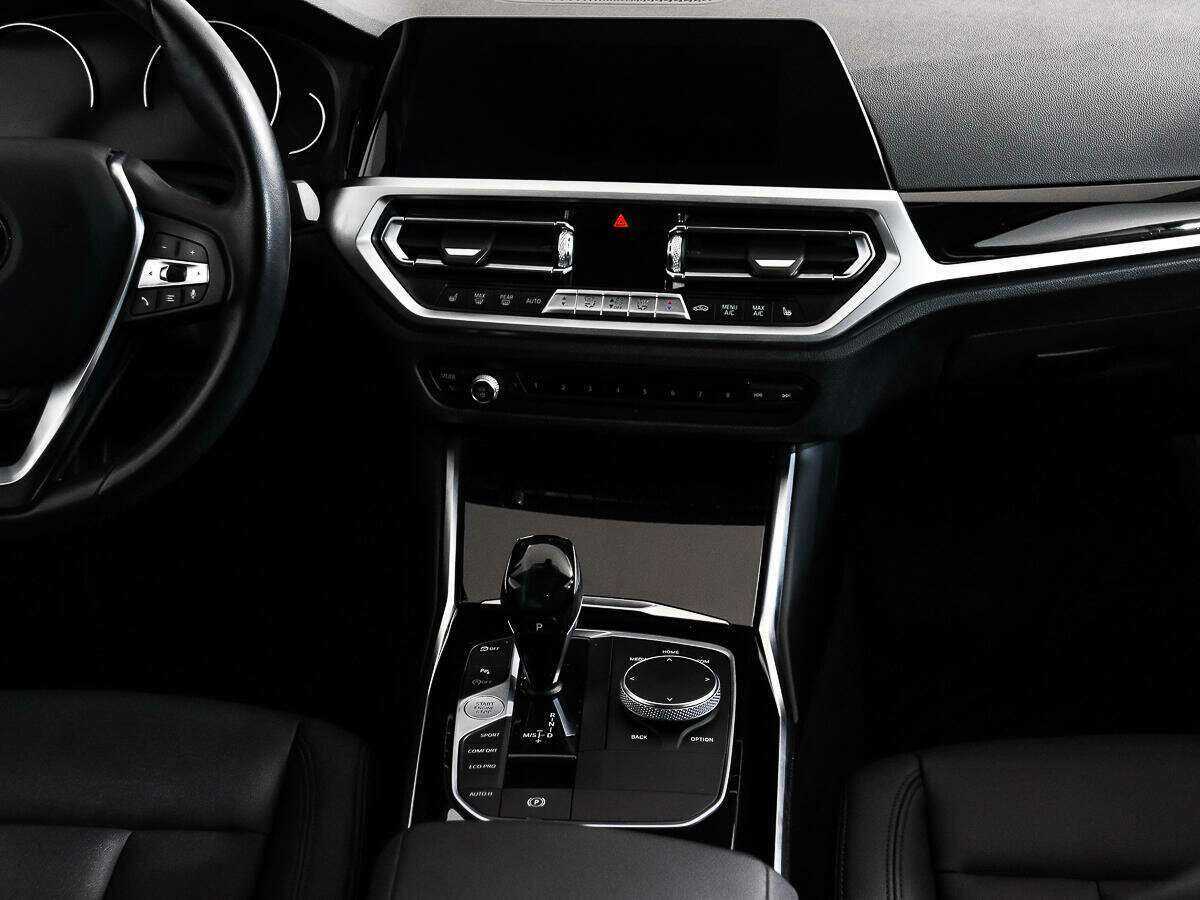 Купить BMW 3 серии 318i, 2020, 29 852 км, фото №13