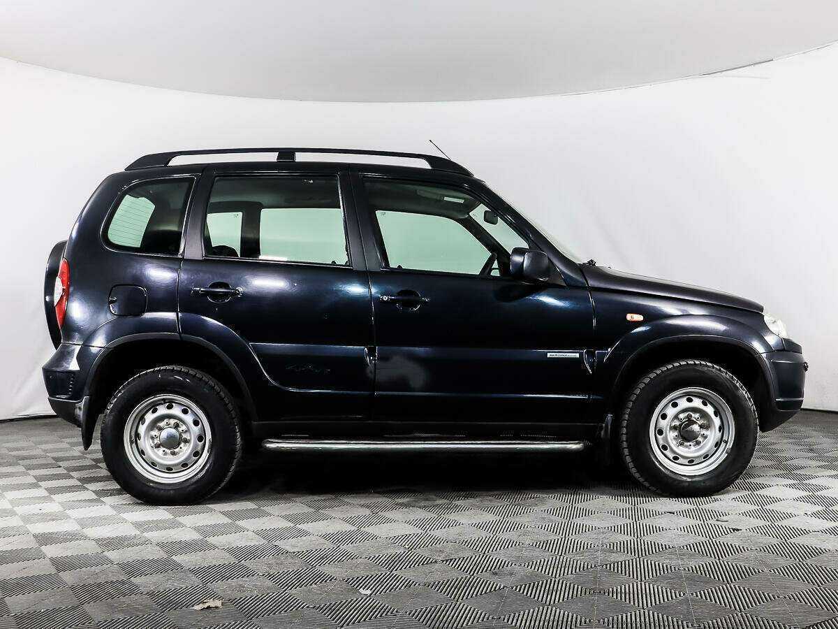 Купить Chevrolet Niva, 2010, 130 516 км, фото №4