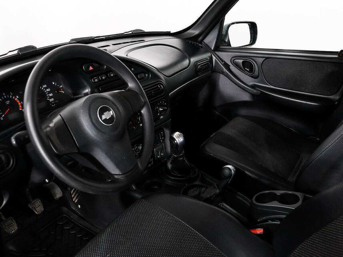 Купить Chevrolet Niva, 2010, 130 516 км, фото №9