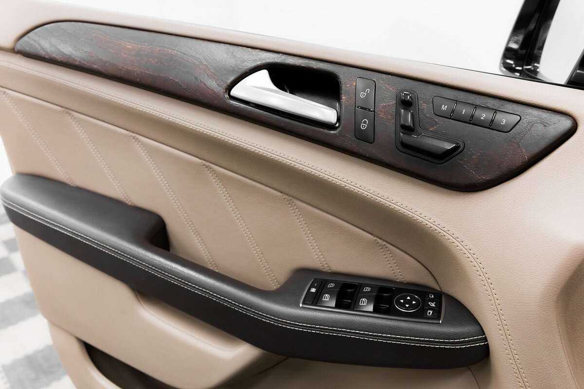 Купить Mercedes-Benz M-Класс AMG 63 AMG, 2013, 156 000 км, фото №7