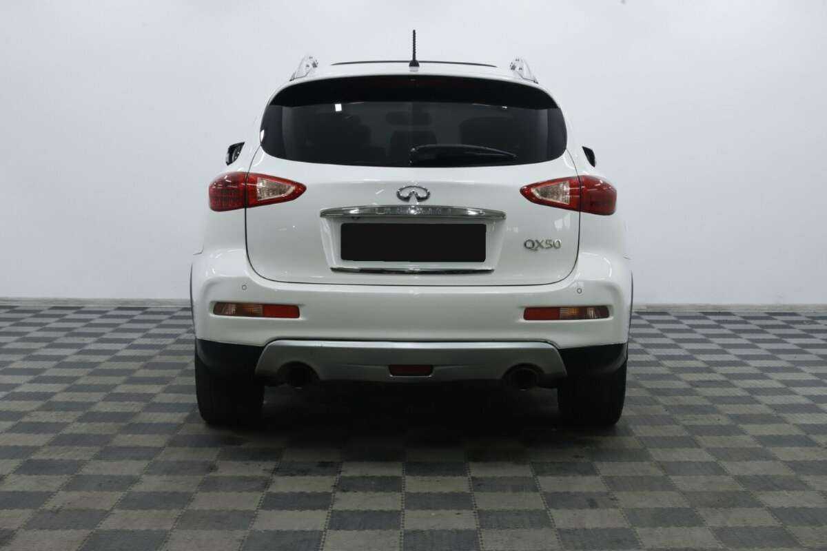 Купить Infiniti QX50, 2016, 117 500 км, фото №6