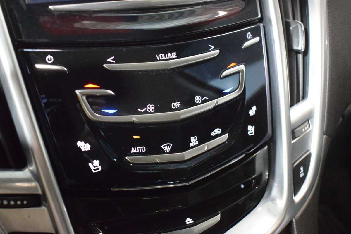 Купить Cadillac SRX, 2013, 173 000 км, фото №22