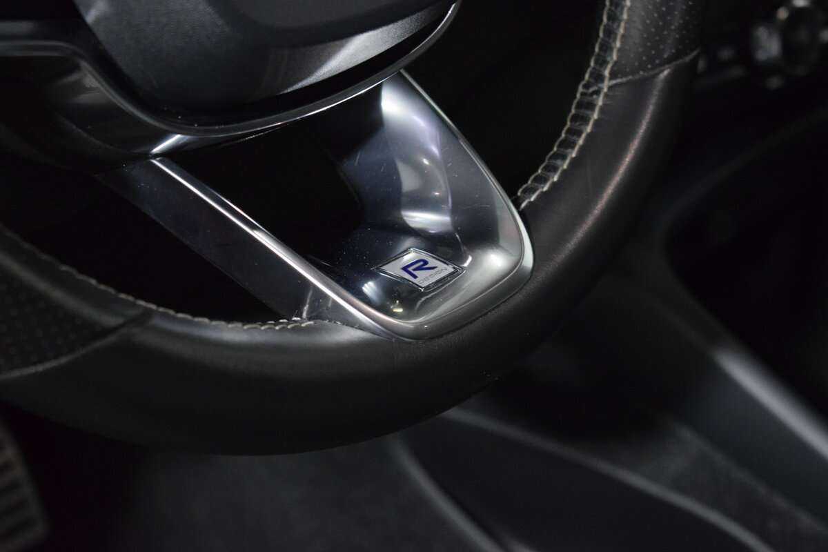 Купить Volvo XC40, 2019, 83 876 км, фото №14