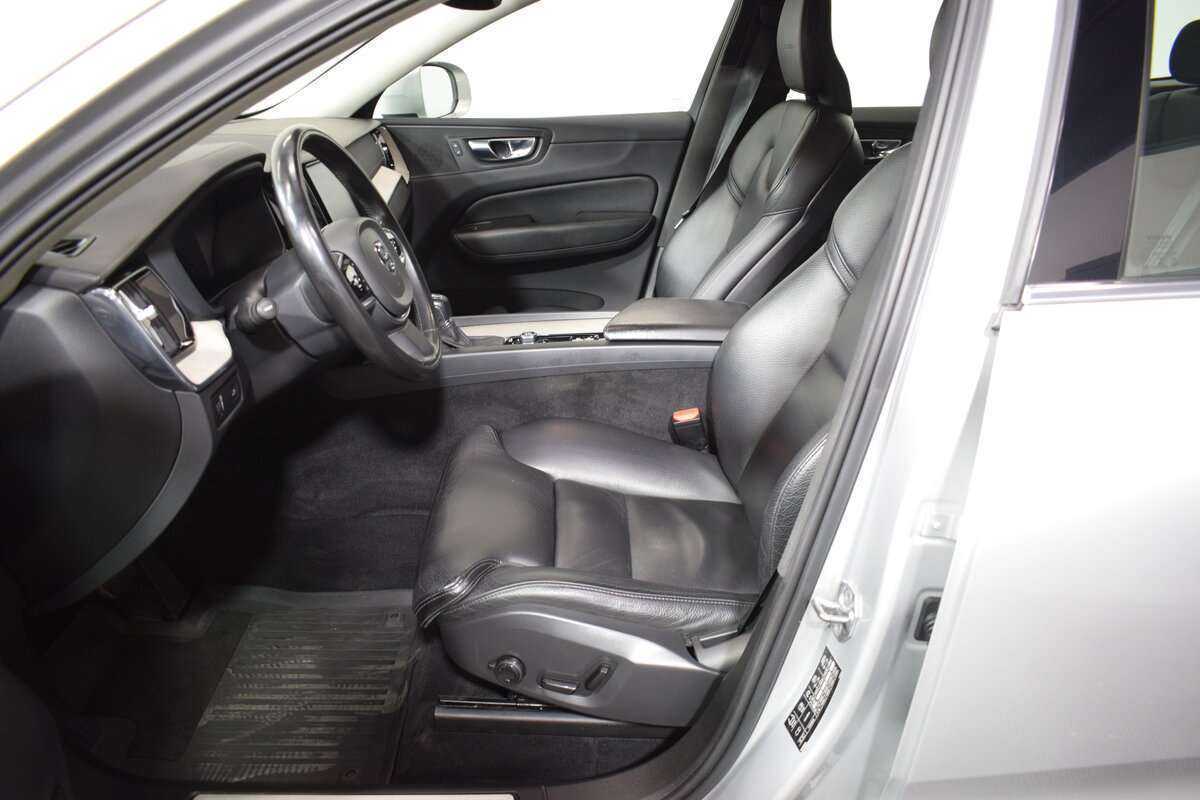 Купить Volvo XC60, 2020, 131 511 км, фото №8