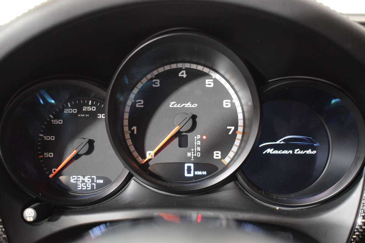 Купить Porsche Macan Turbo, 2015, 123 466 км, фото №16