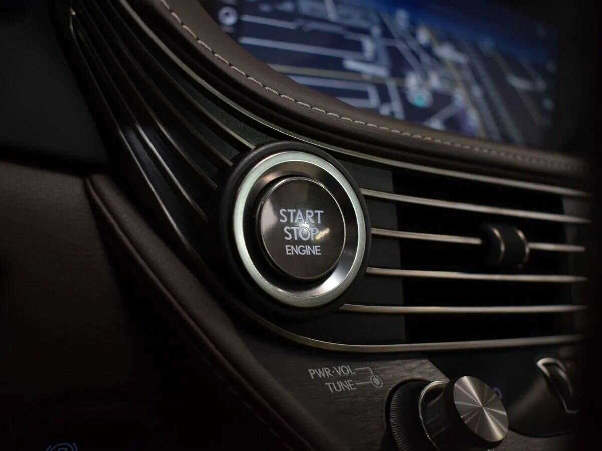 Купить Lexus LS 500, 2018, 143 000 км, фото №16