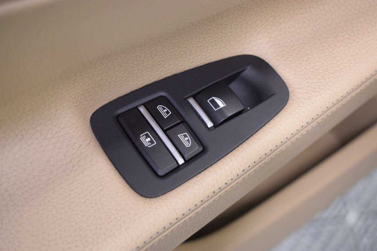 Купить BMW 5 серии Gran Turismo 535d xDrive, 2011, 245 100 км, фото №16