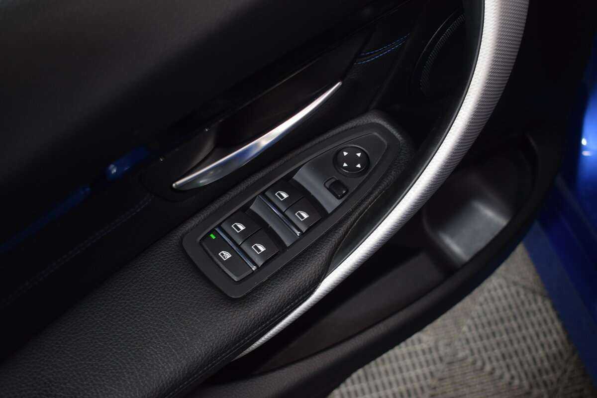 Купить BMW 3 серии 320i xDrive, 2018, 90 687 км, фото №11