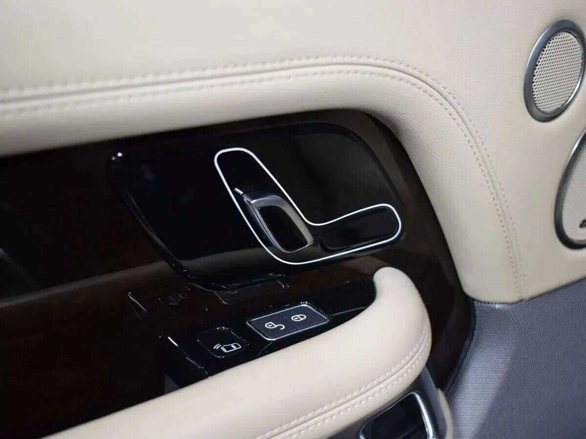 Купить Land Rover Range Rover, 2019, 126 316 км, фото №15
