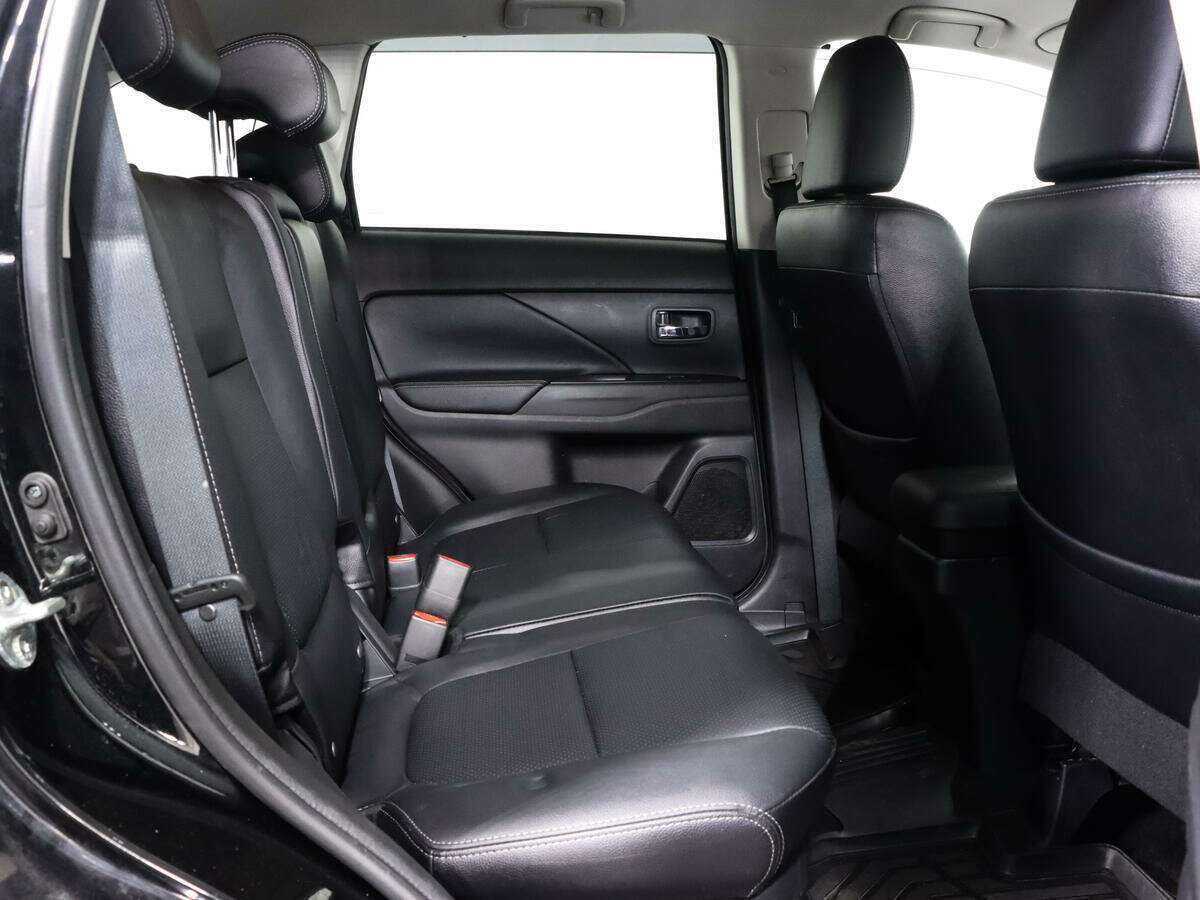 Купить Mitsubishi Outlander, 2018, 135 735 км, фото №10