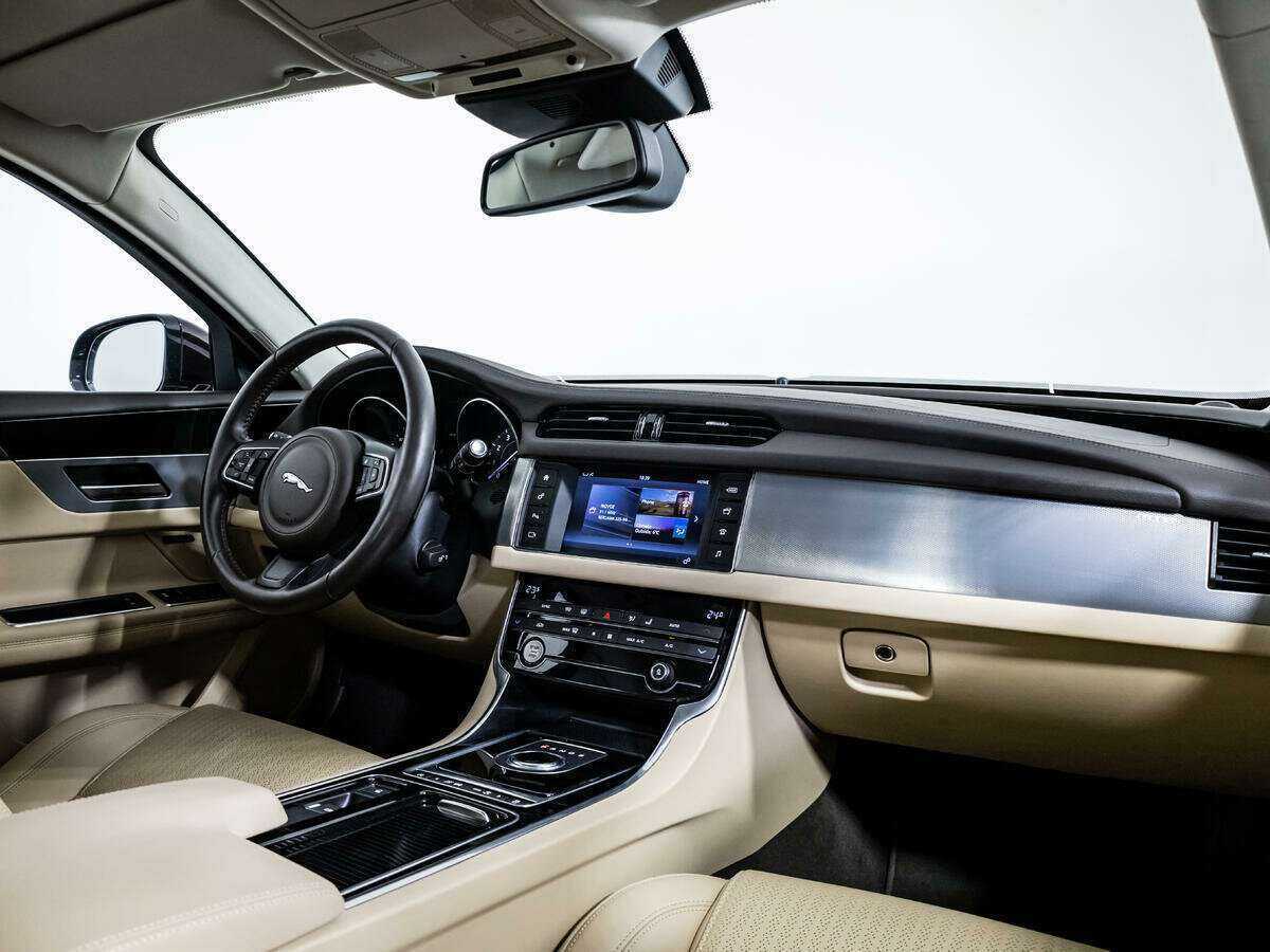 Купить Jaguar XF, 2016, 33 850 км, фото №9