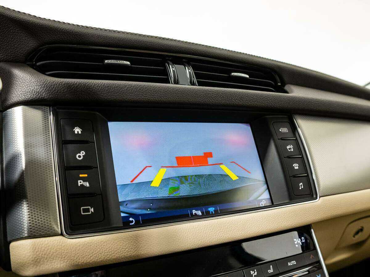 Купить Jaguar XF, 2016, 33 850 км, фото №22
