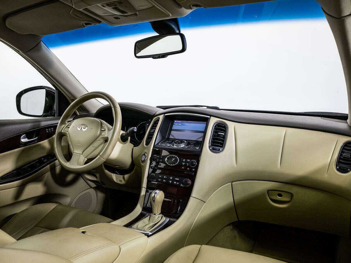 Купить Infiniti EX25, 2011, 182 603 км, фото №7