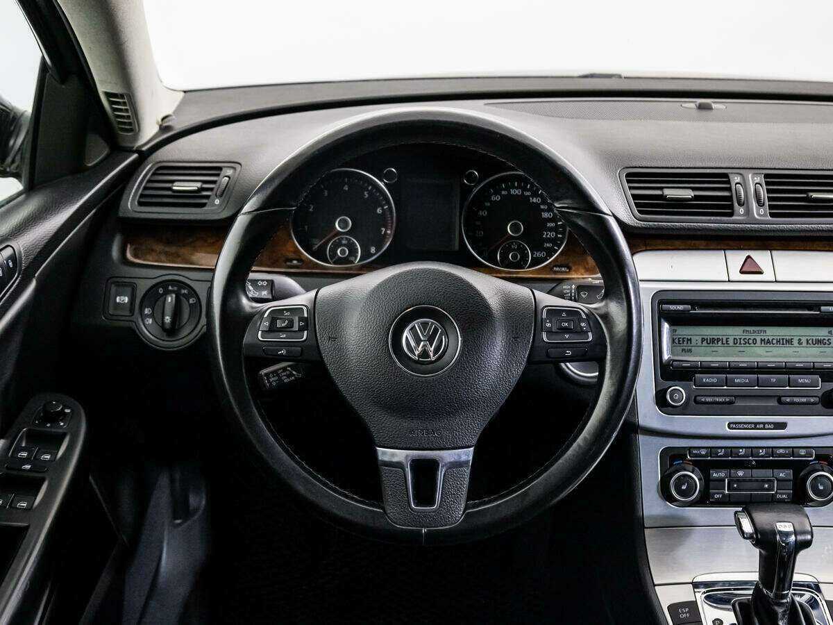 Купить Volkswagen Passat, 2010, 193 340 км, фото №12