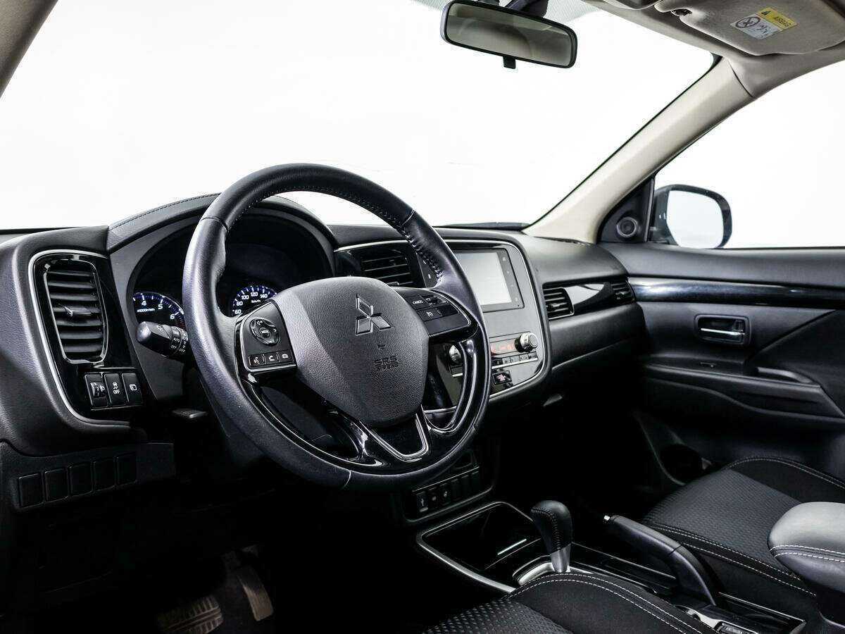 Купить Mitsubishi Outlander, 2021, 35 571 км, фото №10