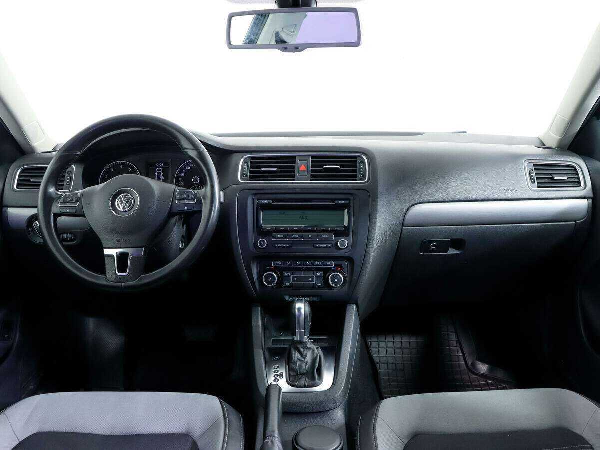 Купить Volkswagen Jetta, 2011, 310 569 км, фото №10