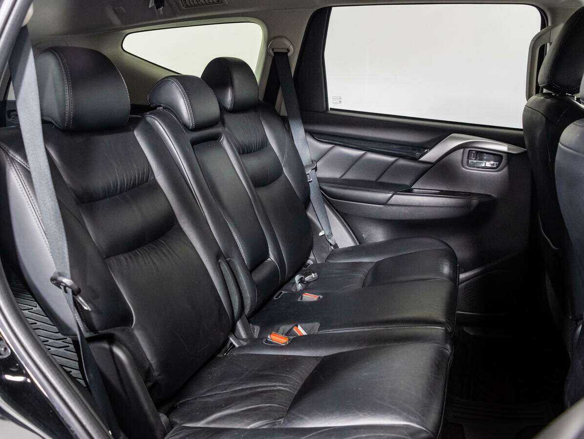 Купить Mitsubishi Pajero Sport, 2017, 100 868 км, фото №13