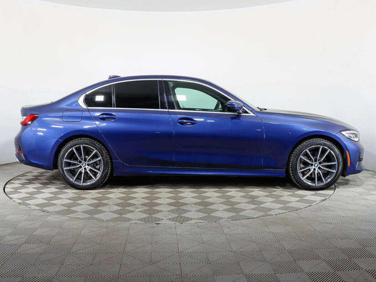 Купить BMW 3 серии 330i, 2022, 7 642 км, фото №4