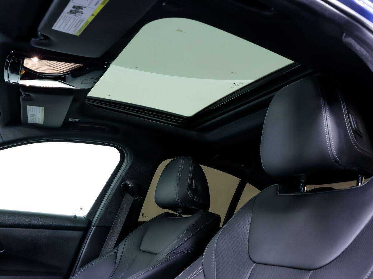 Купить BMW 3 серии 330i, 2022, 7 642 км, фото №12