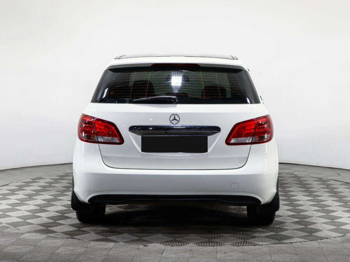 Купить Mercedes-Benz B-Класс 180, 2015, 120 326 км, фото №6