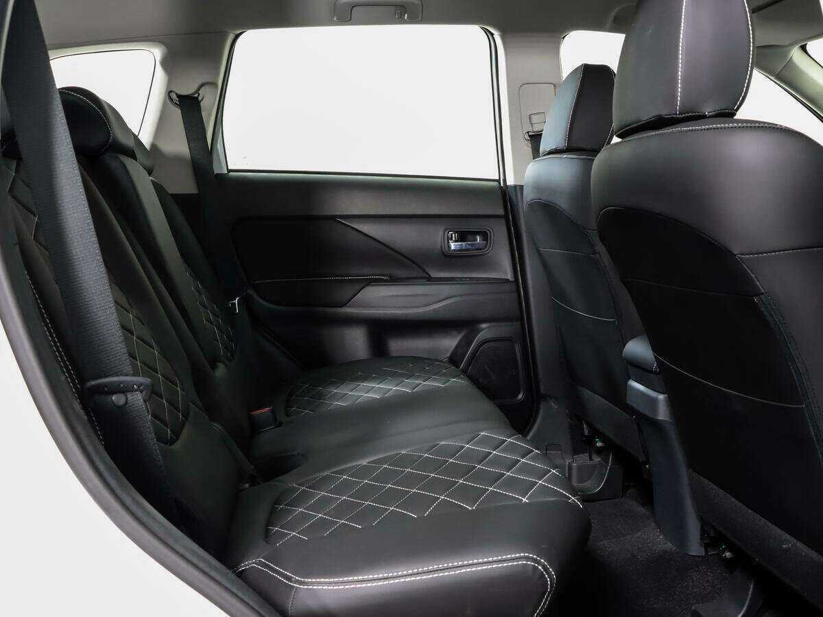 Купить Mitsubishi Outlander, 2022, 3 681 км, фото №11