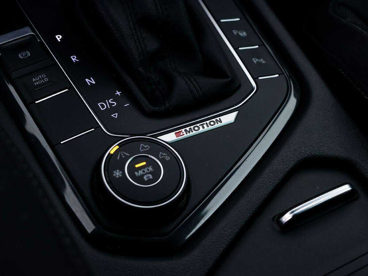 Купить Volkswagen Tiguan, 2019, 139 400 км, фото №17