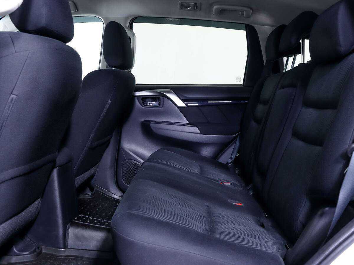 Купить Mitsubishi Pajero Sport, 2018, 122 535 км, фото №11