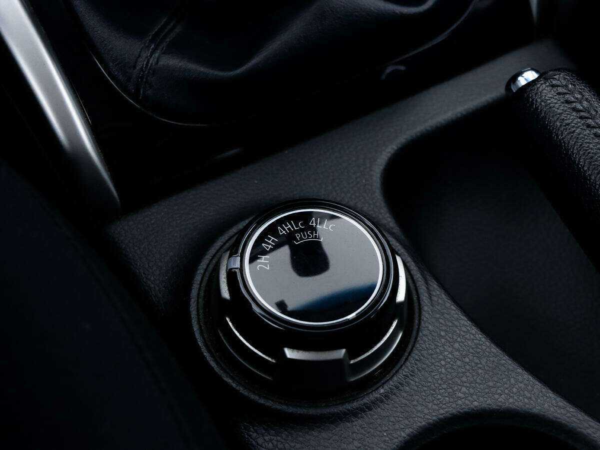 Купить Mitsubishi Pajero Sport, 2018, 122 535 км, фото №16