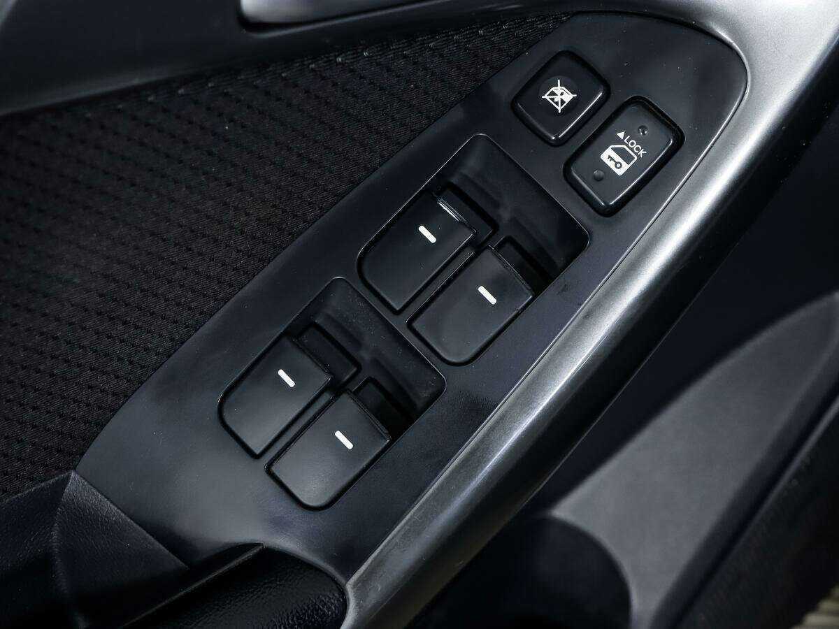 Купить Kia Cerato 6-speed, 2011, 293 500 км, фото №12