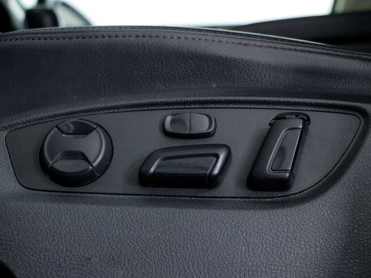 Купить Volkswagen Touareg, 2016, 216 767 км, фото №12