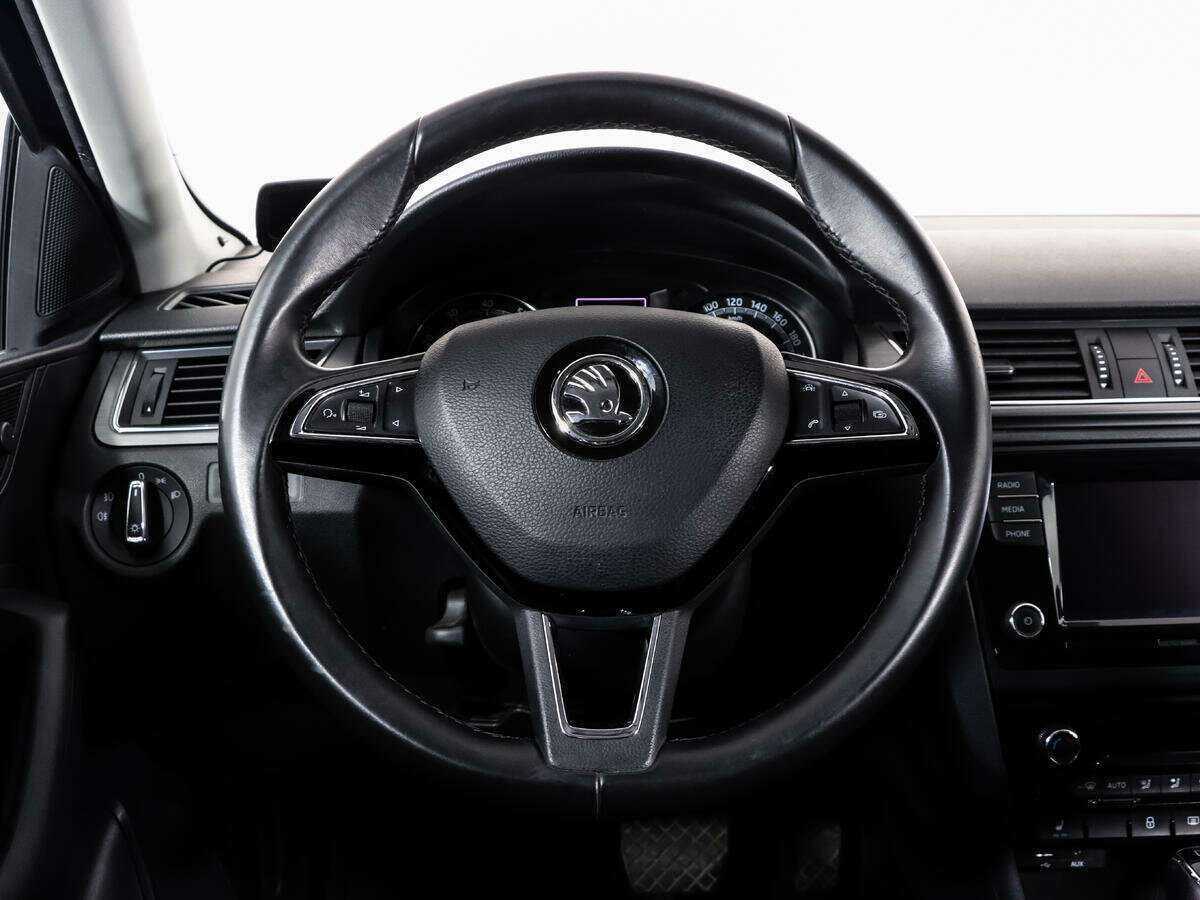 Купить Skoda Rapid, 2017, 180 828 км, фото №8