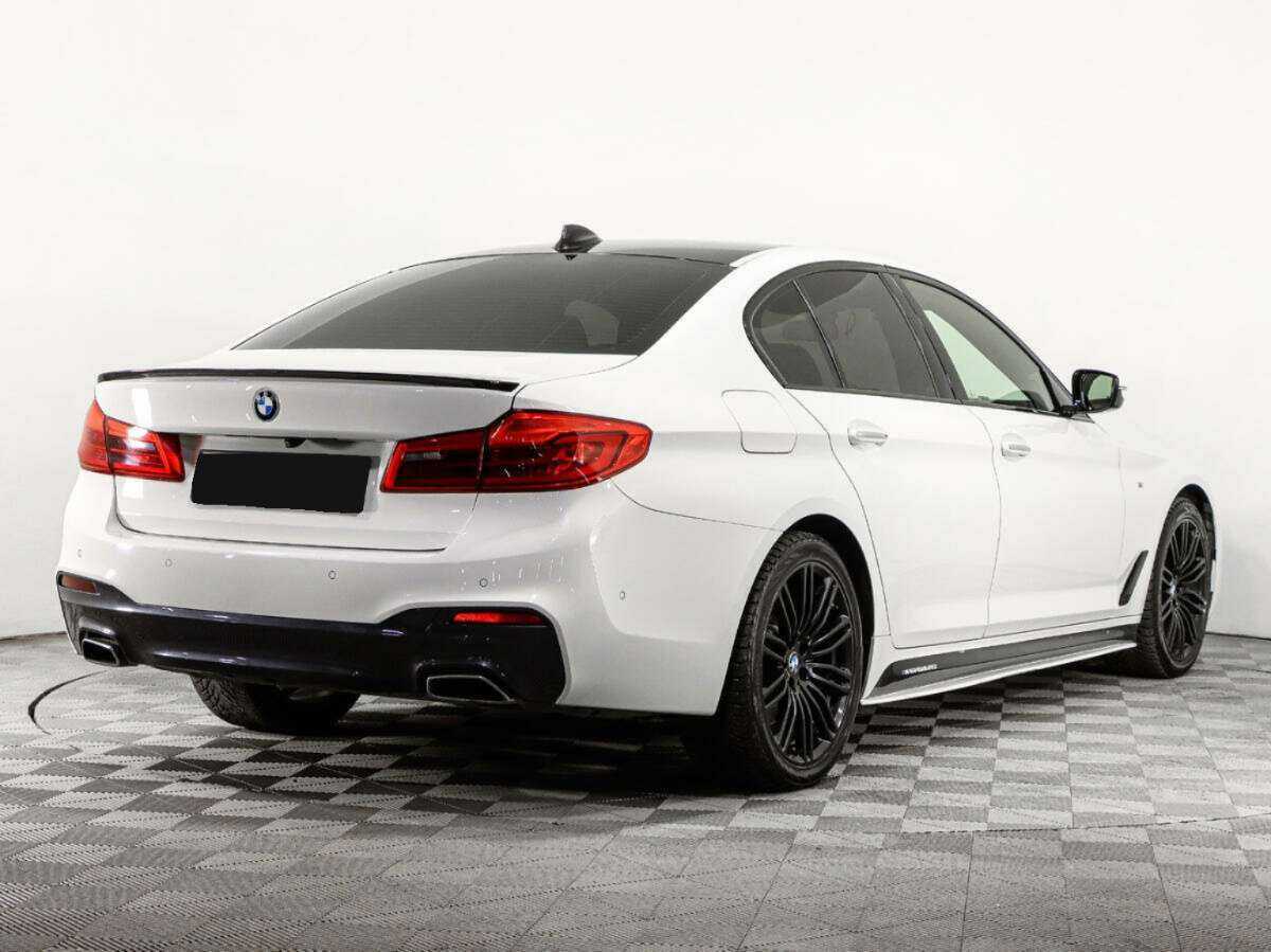 Купить BMW 5 серии 530i xDrive, 2017, 88 344 км, фото №4